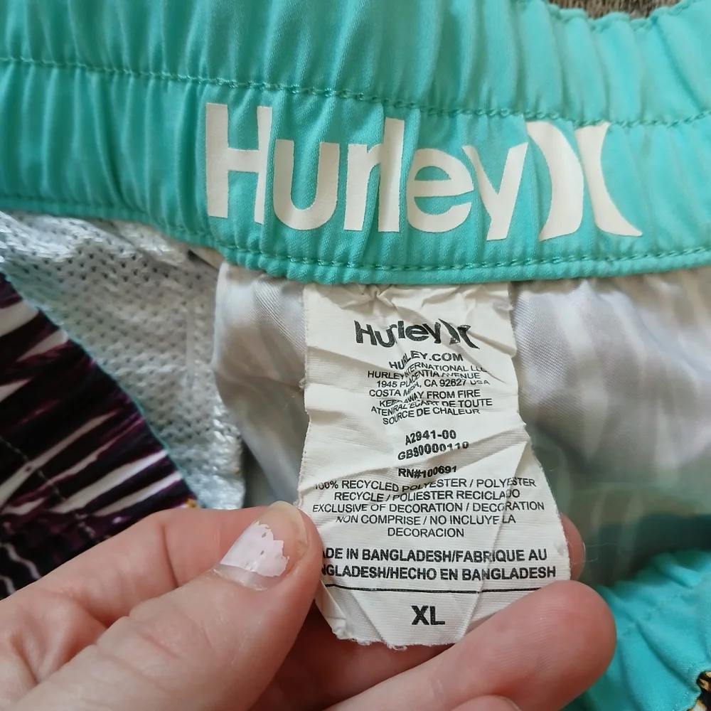 Girls Jr.'s Bundle Size XL 2 pair Summer Shorts Hurley Ocean Pacific